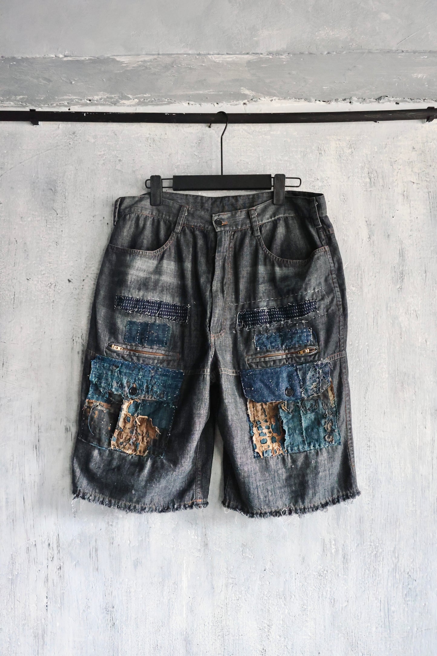 black denim Boro short pants